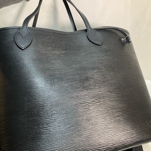 Louis Vuitton Neverfull MM Epi Noir, Mini Pochette all inclusive dust bag, box - Picture 15 of 16
